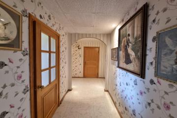 Фото №3: 4-комнатная квартира 75 м² - Краснодар, мкр. Юбилейный, ул. 70-летия Октября, 34