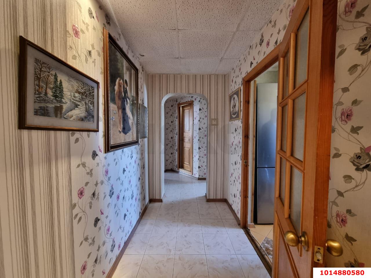 Фото №11: 4-комнатная квартира 82 м² - Краснодар, Западный внутригородской округ, мкр. Юбилейный, ул. 70-летия Октября, 34