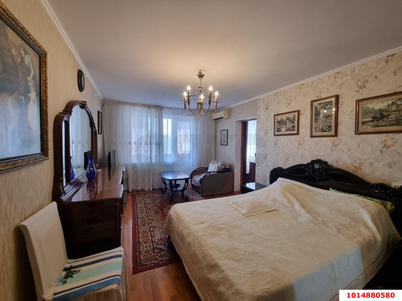 Фото №8: 4-комнатная квартира 82 м² - Краснодар, Юбилейный, ул. 70-летия Октября, 34