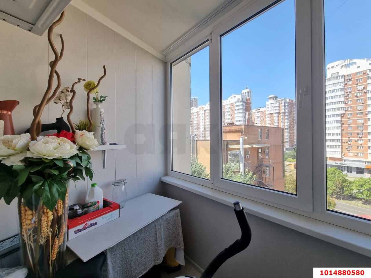 Фото №14: 4-комнатная квартира 82 м² - Краснодар, Западный внутригородской округ, мкр. Юбилейный, ул. 70-летия Октября, 34