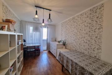 Фото №4: 4-комнатная квартира 75 м² - Краснодар, мкр. Юбилейный, ул. 70-летия Октября, 34