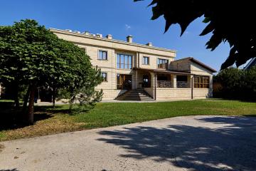 Фото №3: Дом 791 м² - Краснодар, мкр. Сады Калинина, ул. Моздокская, 6