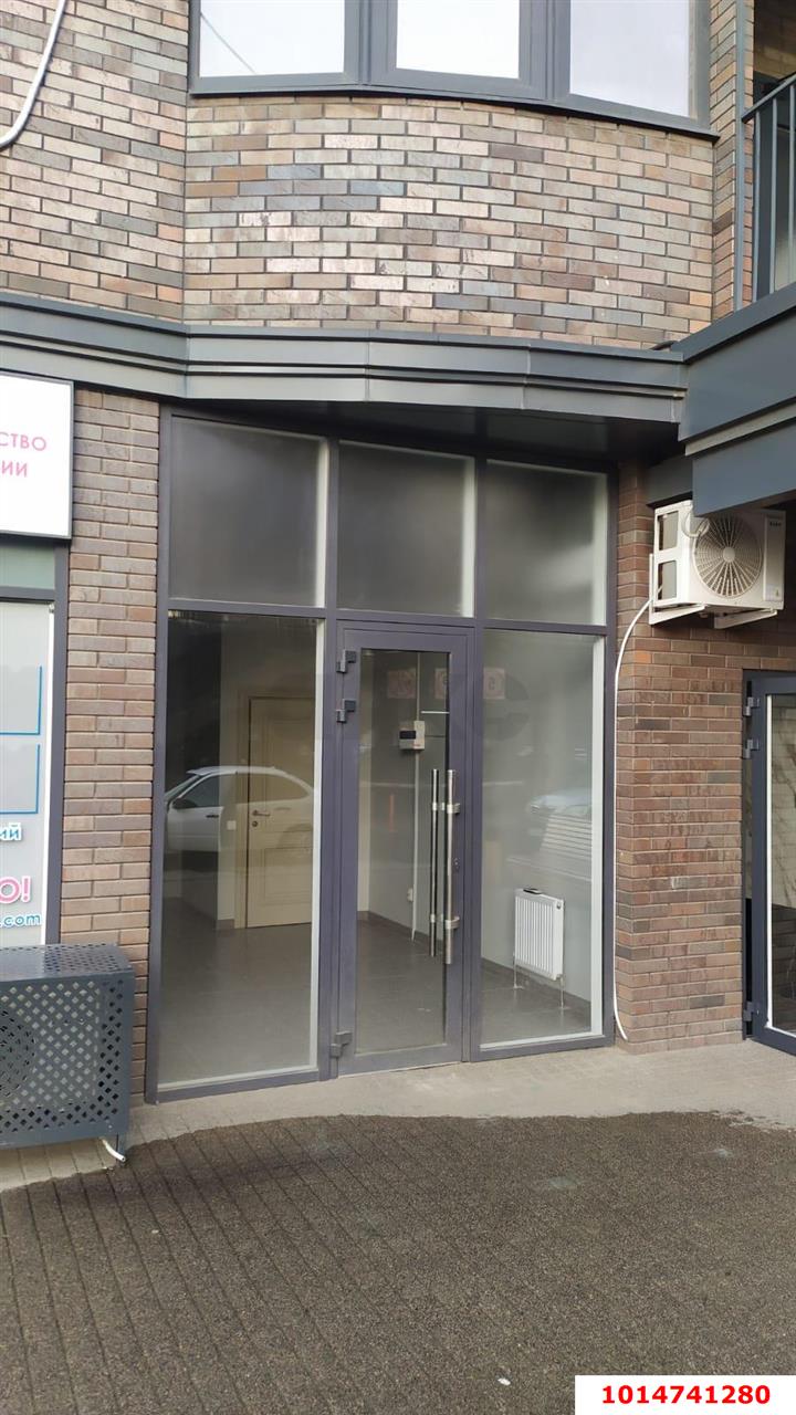 Фото №2: Коммерция 15 м² - Краснодар, Прикубанский внутригородской округ, Россинского, мкр. жилой комплекс Red777, ул. Адмирала Крузенштерна, 5