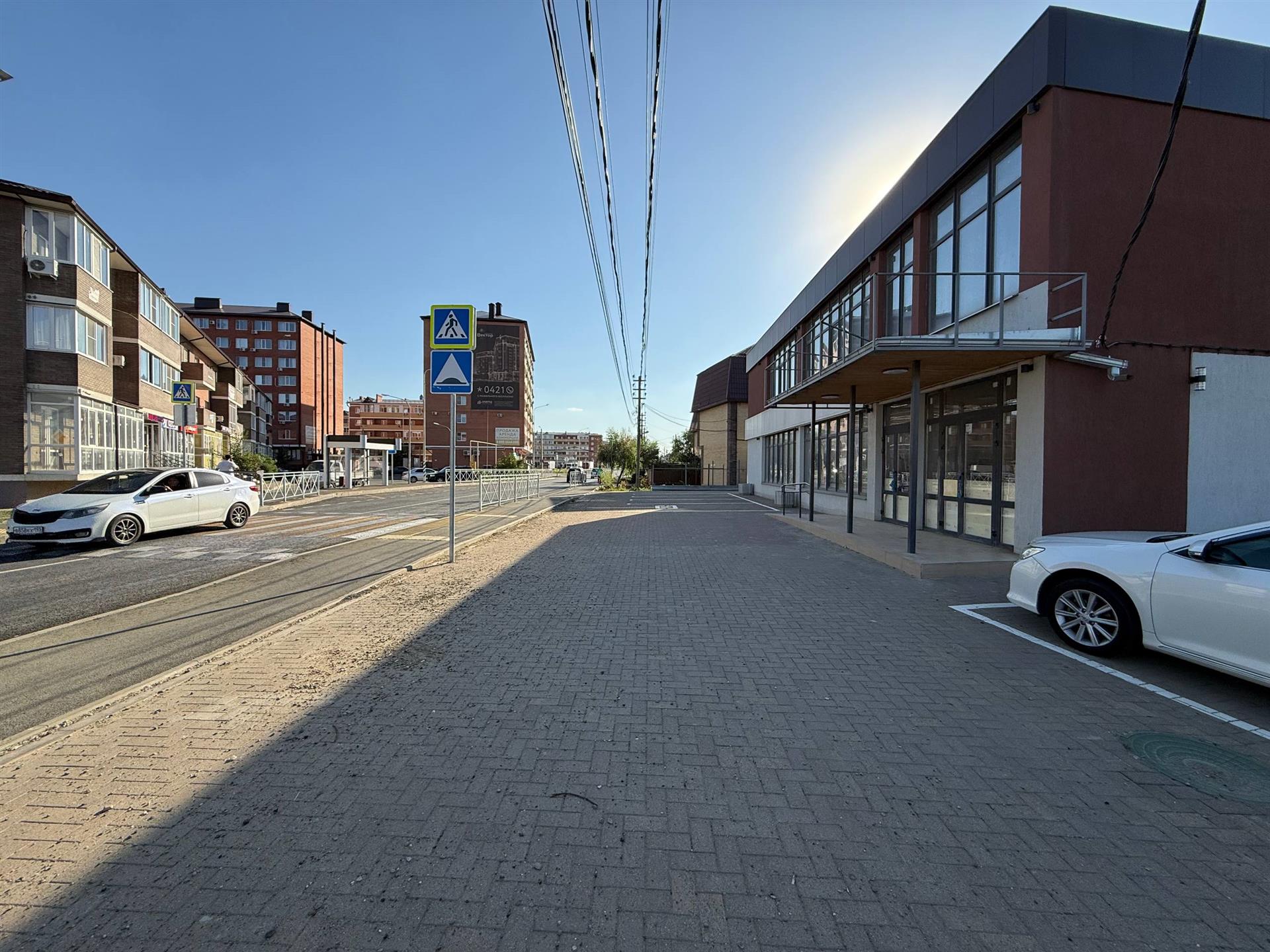 Фото №10: Коммерция 489 м² - Новая Адыгея, ул. Совмена, 16