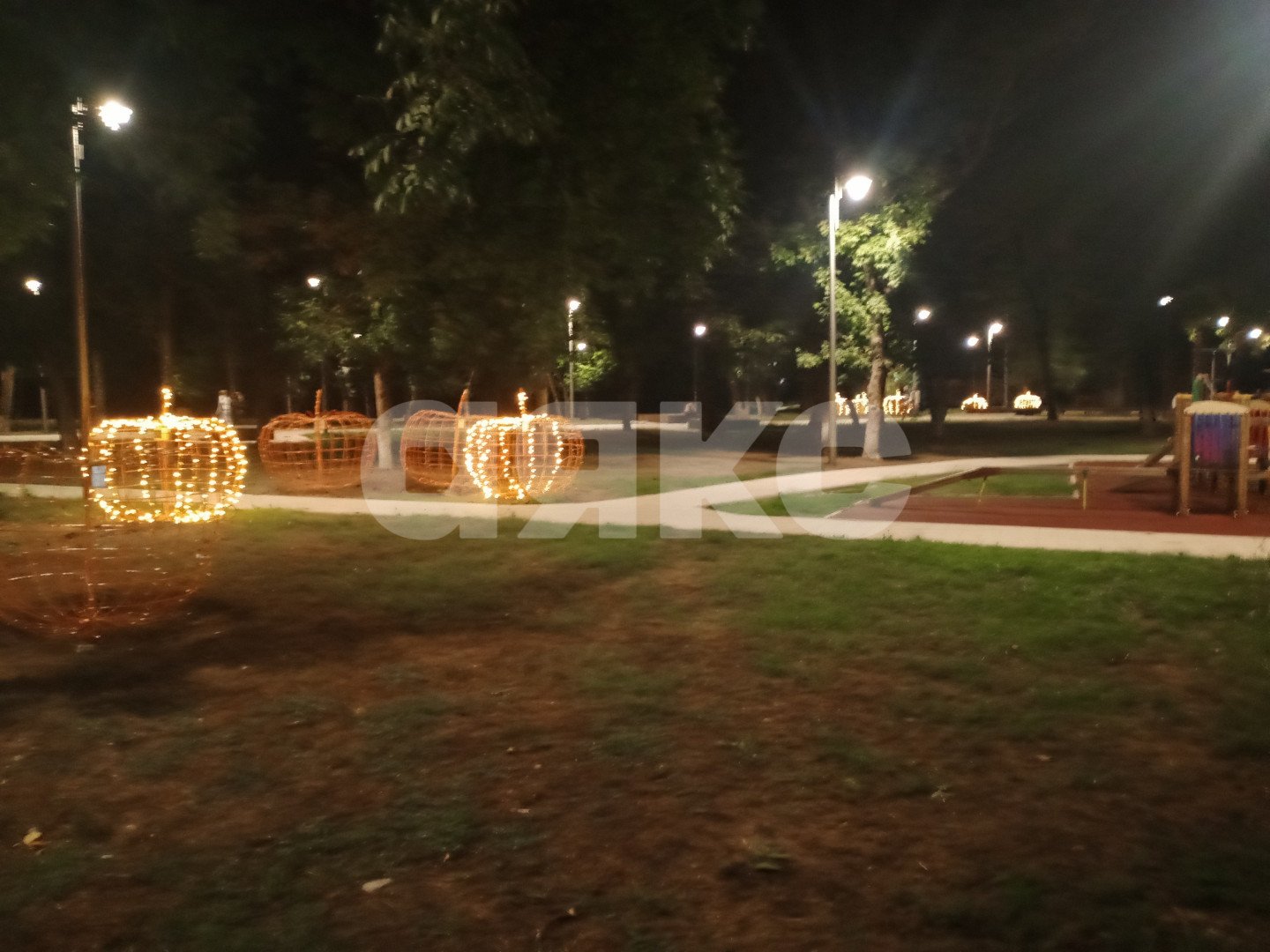 Фото №3: 2-комнатная квартира 44 м² - Новокубанск, КНИИТИМ, ул. Кутузова, 12