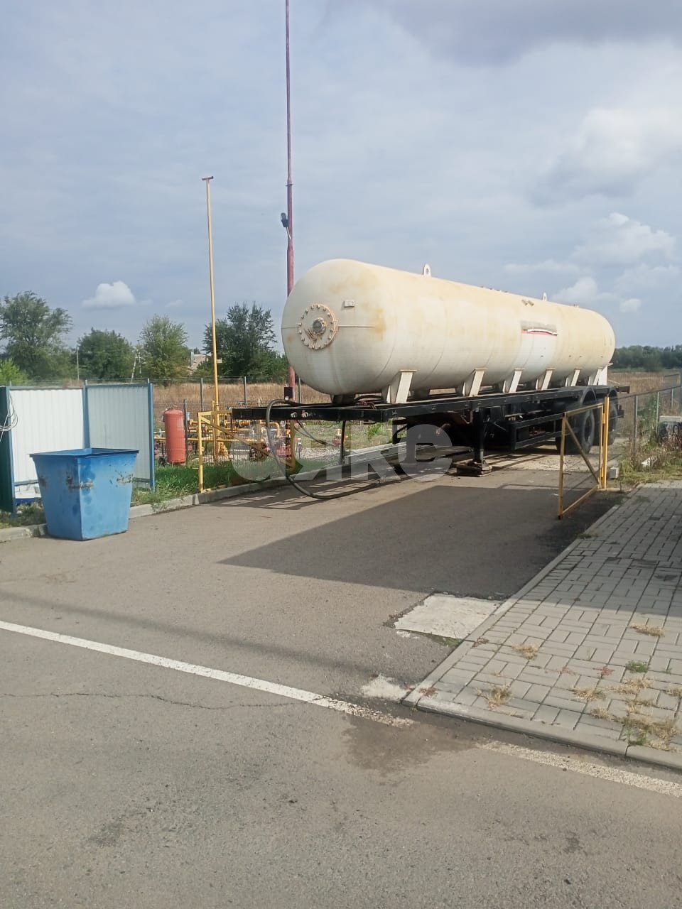 Фото №2: Коммерция 1600 м² - Зерноград, ул. Некрасова, 2А