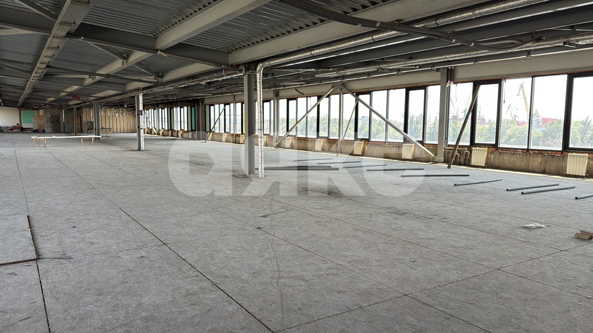 Фото №2: Коммерция 1200 м² - Ростов-на-Дону, Ленинский, ул. Береговая, 10