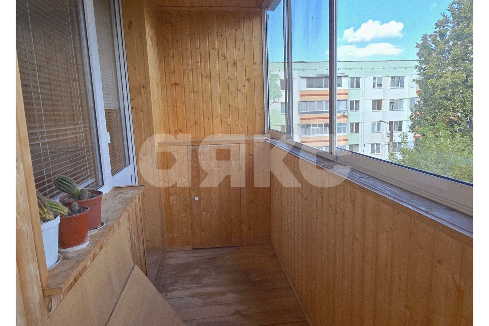 Фото №14: 3-комнатная квартира 59 м² - Нижнекамск, 10-й, ул. Менделеева, 1