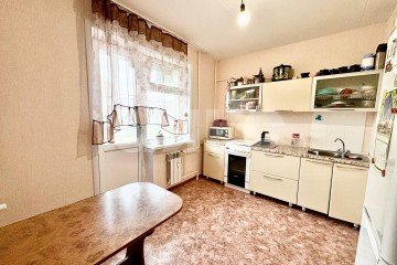 Фото №2: 3-комнатная квартира 73 м² - Нижнекамск, мкр. 34-й, ул. Студенческая, 30