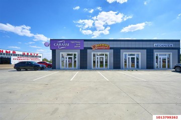 Фото №3: Торговое помещение 50 м² - Новоминская, ул. Ленина