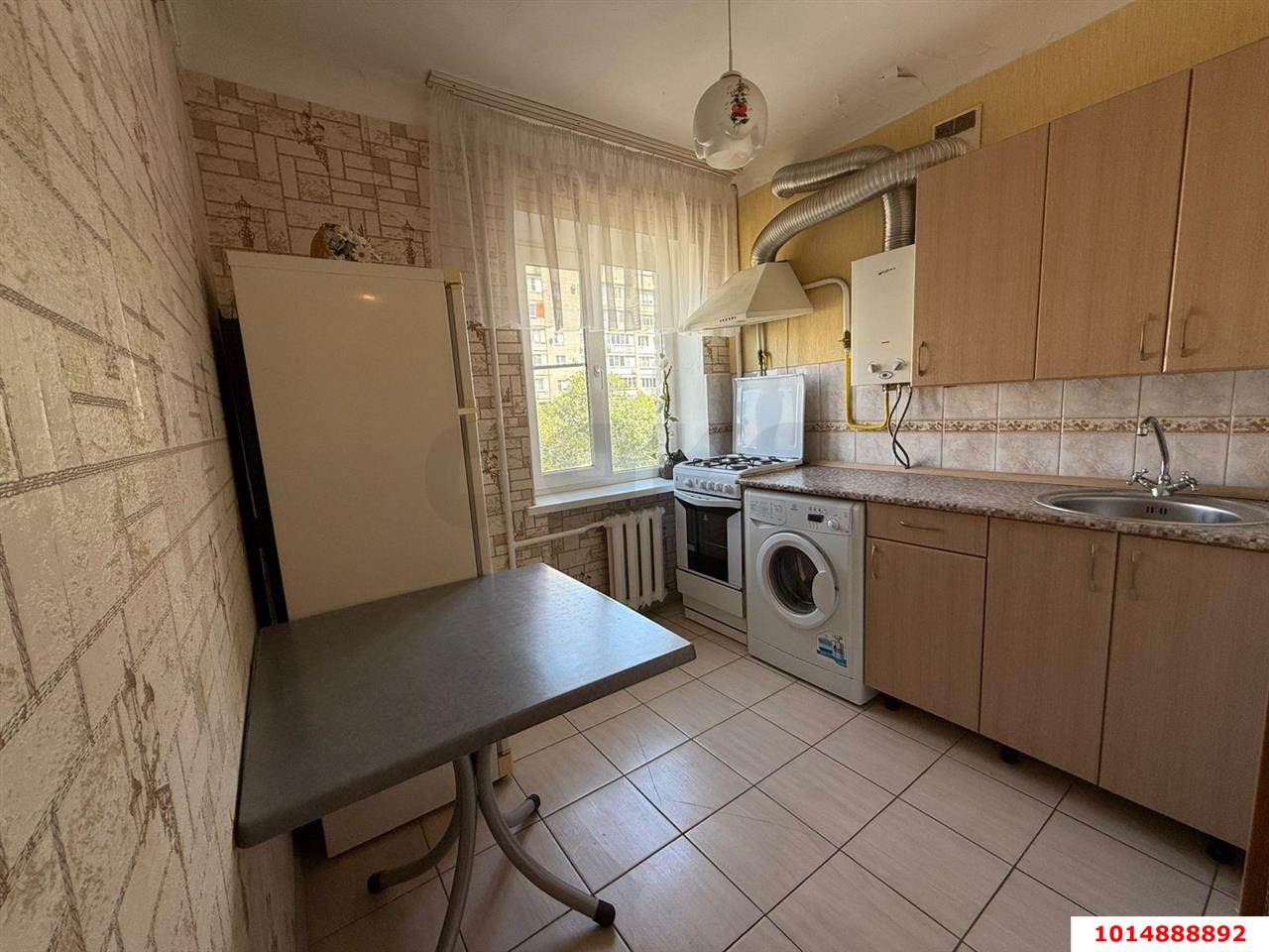 Фото №1: 2-комнатная квартира 42 м² - Краснодар, Западный внутригородской округ, ул. Красных Партизан, 232