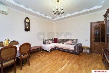 Фото №1: 1-комнатная квартира 52 м² - Краснодар, мкр. Юбилейный, пр-кт Чекистов, 33