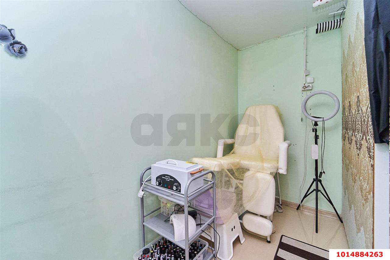 Фото №5: Коммерция 32 м² - Краснодар, Восточно-Кругликовский, мкр. Прикубанский внутригородской округ, ул. Генерала Трошева, 43