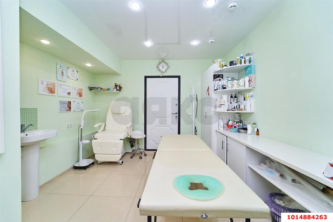 Фото №9: Коммерция 32 м² - Краснодар, Восточно-Кругликовский, мкр. Прикубанский внутригородской округ, ул. Генерала Трошева, 43