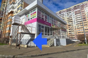 Фото №1: Торговое помещение 209 м² - Краснодар, мкр. Дубинка, ул. имени Чехова, 6