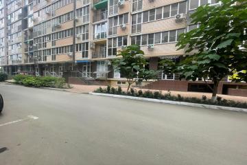 Фото №1: Коммерция 67 м² - Краснодар, ж/м имени Демьяна Бедного, ул. Степная, 1/1