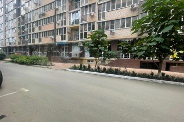 Фото №1: Торговое помещение 68 м² - Краснодар, ж/м имени Демьяна Бедного, ул. Степная, 1/1
