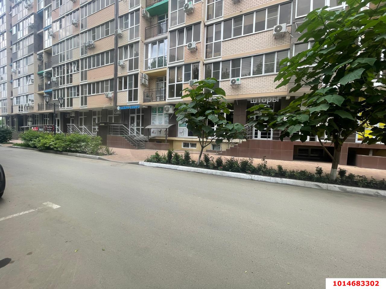 Фото №1: Торговое помещение 68 м² - Краснодар, имени Демьяна Бедного, ул. Степная, 1/1