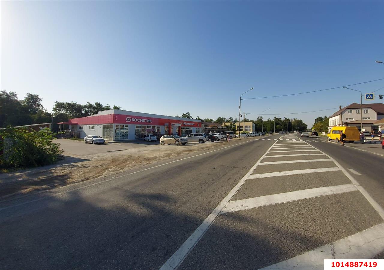 Фото №1: Торговое помещение 819 м² - Виноградный, ул. Таманская, 2Б