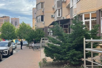 Фото №1: Торговое помещение 68 м² - Краснодар, ж/м имени Демьяна Бедного, ул. Степная, 1/1