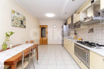 Фото №2: 2-комнатная квартира 78 м² - Ростов-на-Дону, мкр. Богатяновка, пер. Крепостной, 43/98