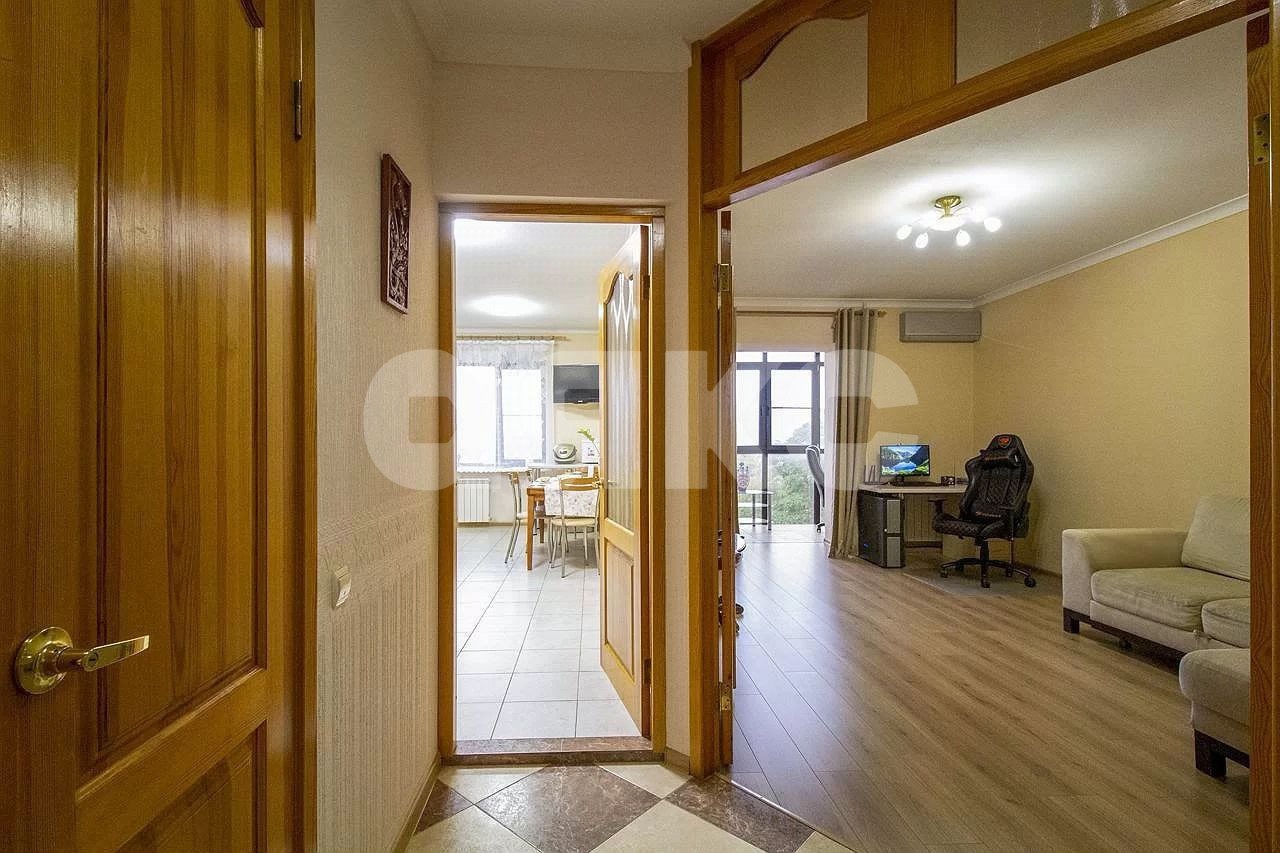 Фото №9: 2-комнатная квартира 78 м² - Ростов-на-Дону, Богатяновка, пер. Крепостной, 43/98