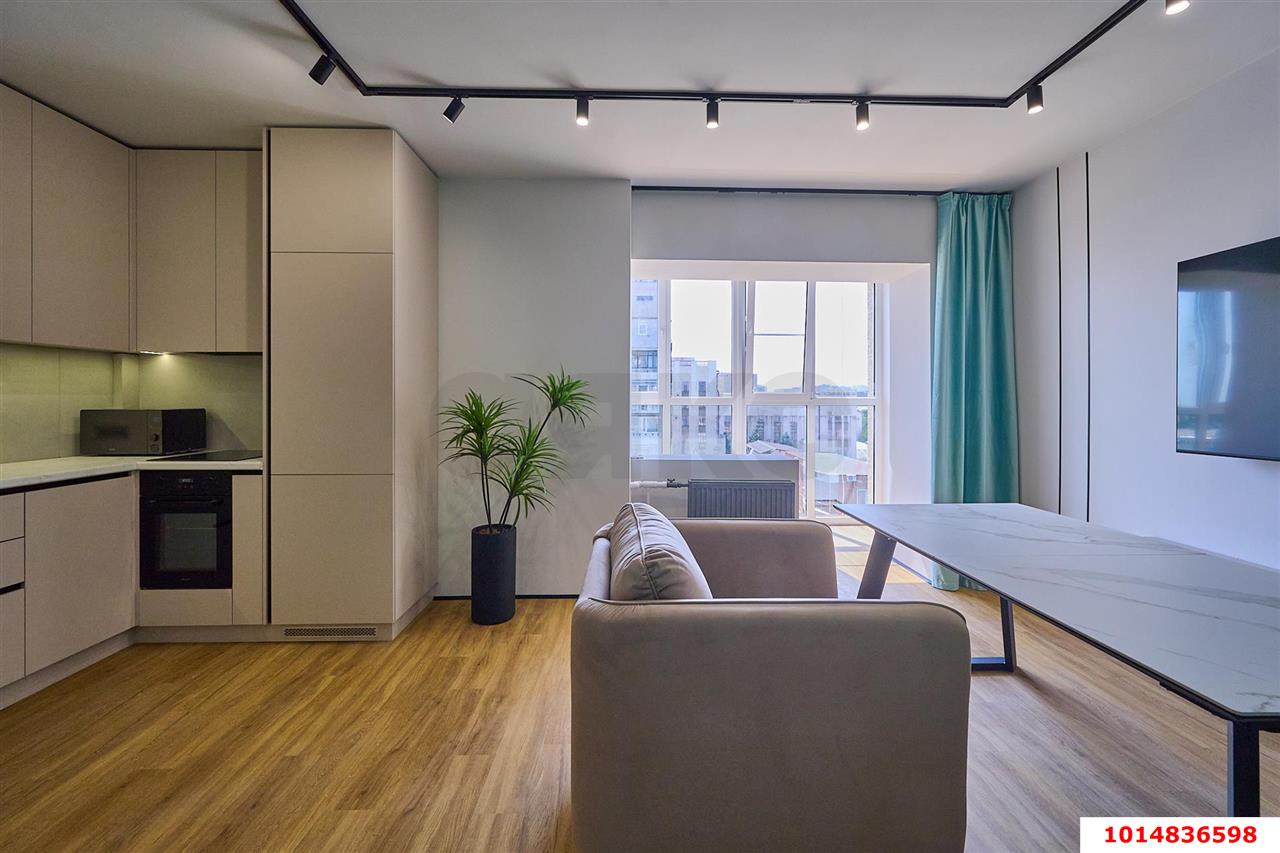 Фото №5: 2-комнатная квартира 70 м² - Краснодар, Западный внутригородской округ, ул. Красная, 43