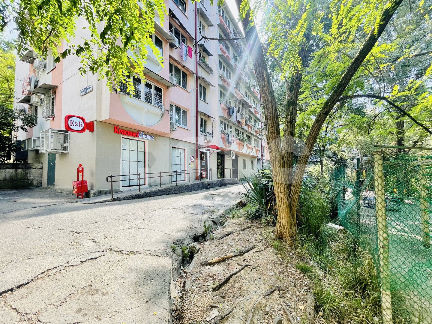 Фото №29: 2-комнатная квартира 48 м² - Сочи, Донская, ул. Чехова, 58