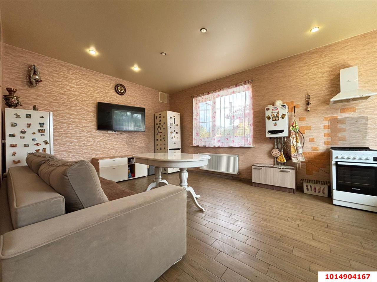 Фото №2: Дом 107 м² + 3.58 сот. - Новотитаровская, ул. Революционная, 63