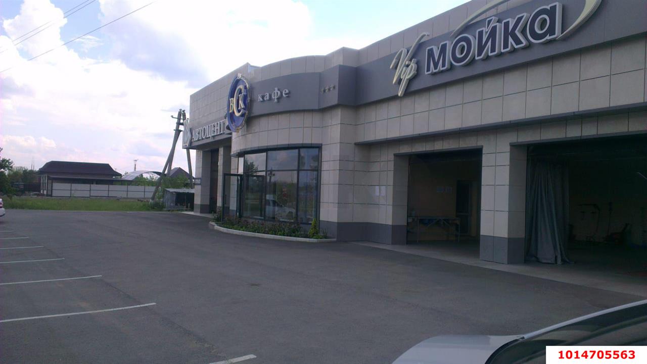 Фото №3: Коммерция 427 м² - Лабинск, ул. Владимирская, 96А