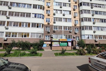 Фото №3: Торговое помещение 17 м² - Краснодар, мкр. Восточно-Кругликовский, ул. Героя А.А. Аверкиева, 40