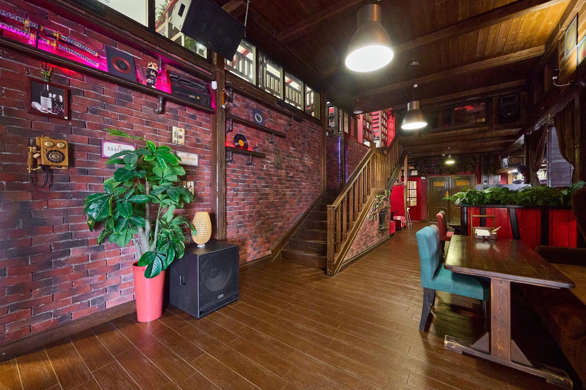 Фото №14: Коммерция 400 м² - Краснодар, Прикубанский внутригородской округ, мкр. Музыкальный, ул. Российская, 255/9