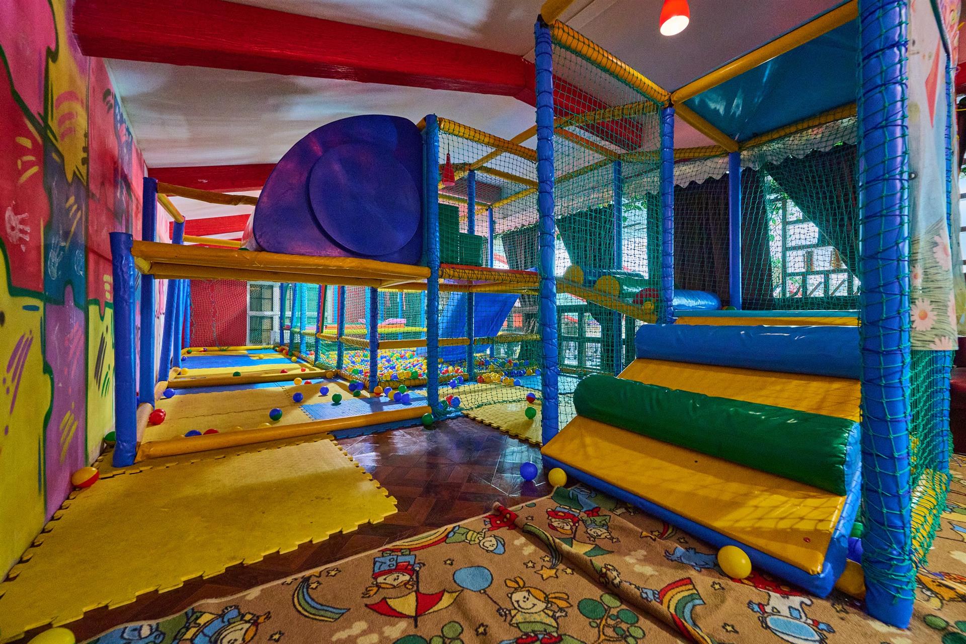 Фото №18: Коммерция 400 м² - Краснодар, Прикубанский внутригородской округ, мкр. Музыкальный, ул. Российская, 255/9