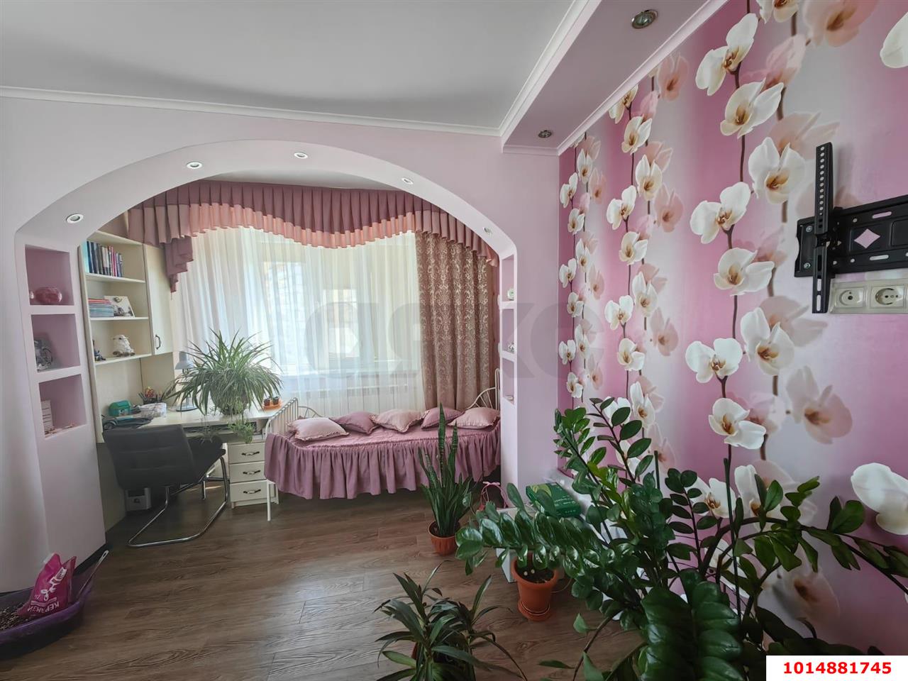 Фото №1: 2-комнатная квартира 78 м² - Краснодар, Камвольно-суконный Комбинат, ул. Максима Горького, 30