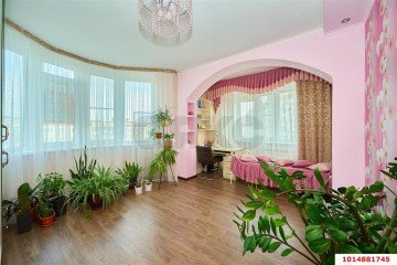 Фото №1: 2-комнатная квартира 78 м² - Краснодар, мкр. Камвольно-суконный Комбинат, ул. Максима Горького, 30