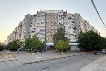 Фото №2: 4-комнатная квартира 86 м² - Краснодар, мкр. Юбилейный, пр-кт Чекистов, 31