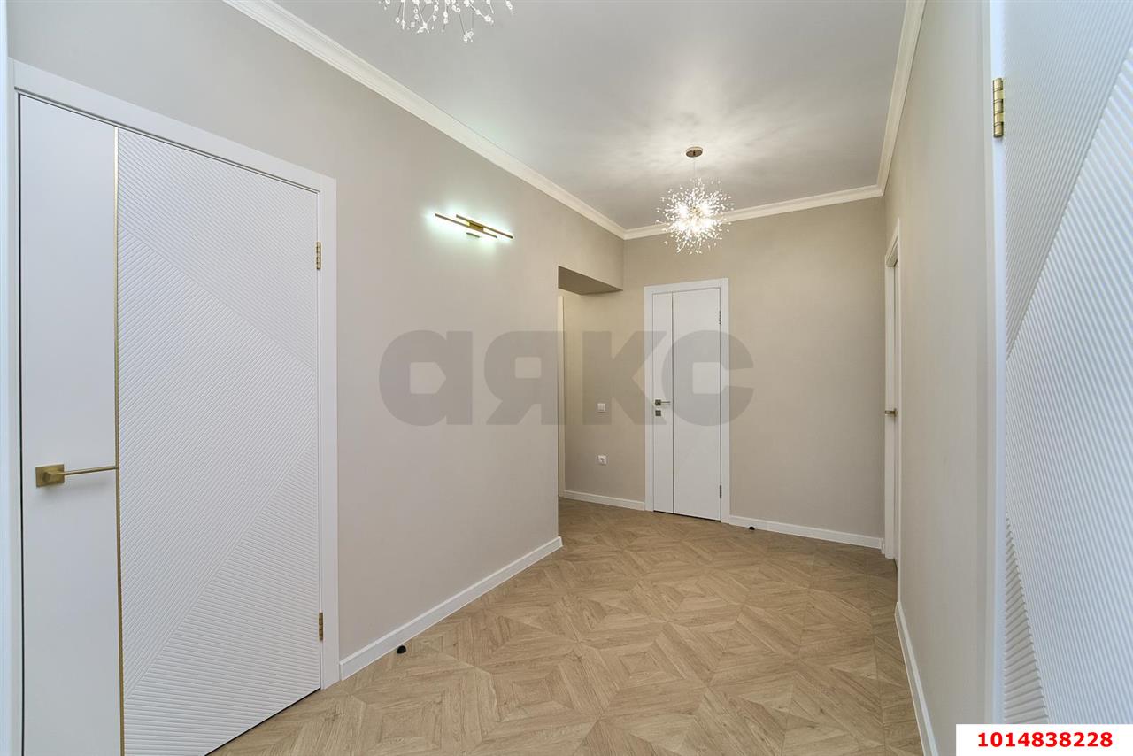 Фото №6: 3-комнатная квартира 100 м² - Краснодар, Юбилейный, пр-кт Чекистов, 1