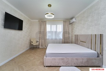 Фото №2: 3-комнатная квартира 100 м² - Краснодар, мкр. Юбилейный, пр-кт Чекистов, 1