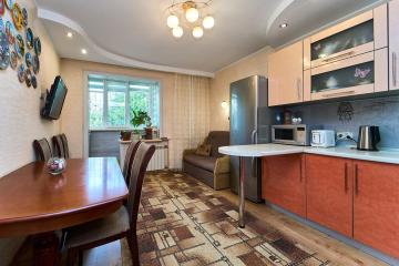 Фото №1: 2-комнатная квартира 67 м² - Краснодар, мкр. жилой комплекс Поющие Фонтаны, ул. имени Невкипелого, 18к2