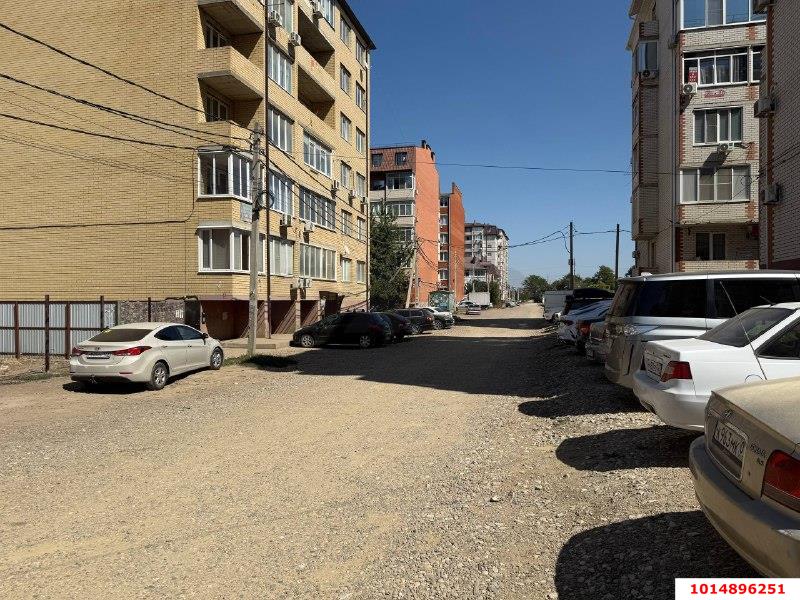 Фото №2: Коммерческая земля 10 сот. - Российский, ЖК София, ул. Куликова Поля, 17