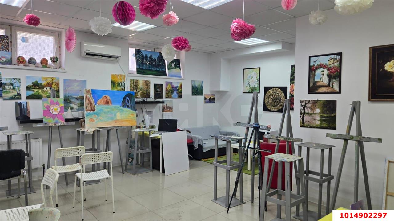 Фото №3: Коммерция 23 м² - Краснодар, Прикубанский внутригородской округ, Славянский, мкр. Светлоград, ул. Красных Партизан, 1/3к2