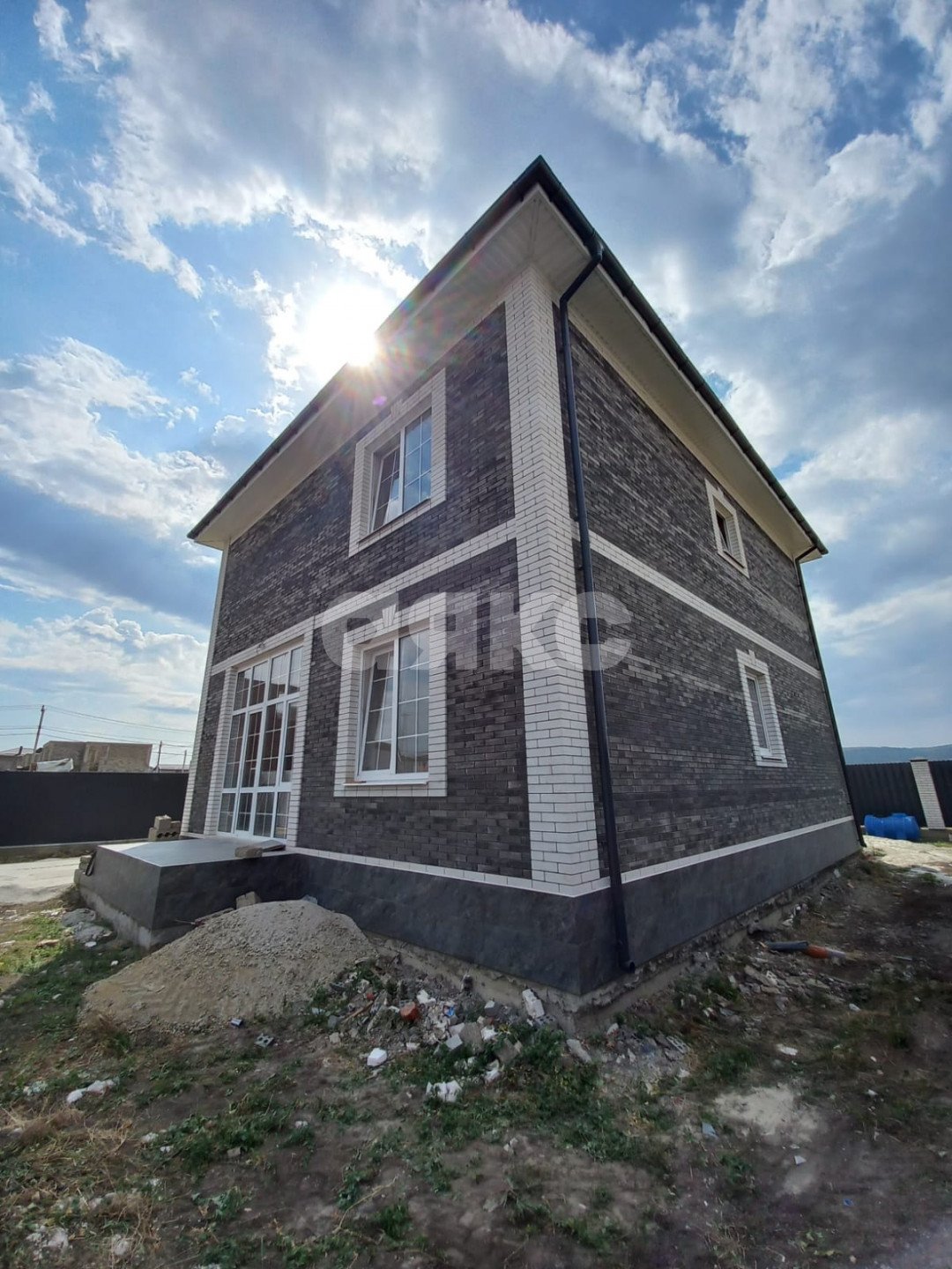 Фото №4: Дом 181 м² + 4.18 сот. - Анапская, ул. Рената Саитова
