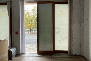 Фото №5: Торговое помещение 180 м² - Краснодар, мкр. Центральный, ул. Кубанская Набережная, 40