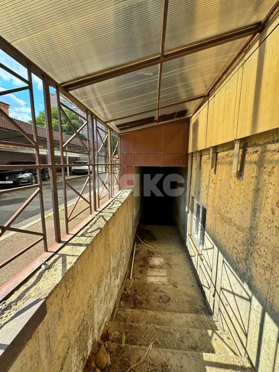 Фото №6: Коммерция 218 м² - Армавир, Электротехнический, ул. Матвеева, 40
