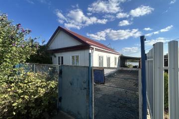 Фото №3: Дом 68 м² - Новотитаровская, ул. Луначарского