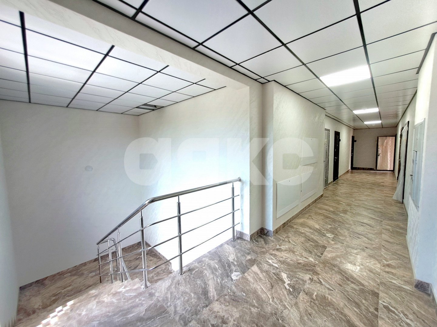 Фото №10: 2-комнатная квартира 50 м² - Сочи, Верхнеимеретинская Бухта, ул. Миндальная, 21Г