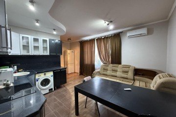 Фото №1: 2-комнатная квартира 62 м² - Краснодар, мкр. Музыкальный, ул. Суздальская, 19