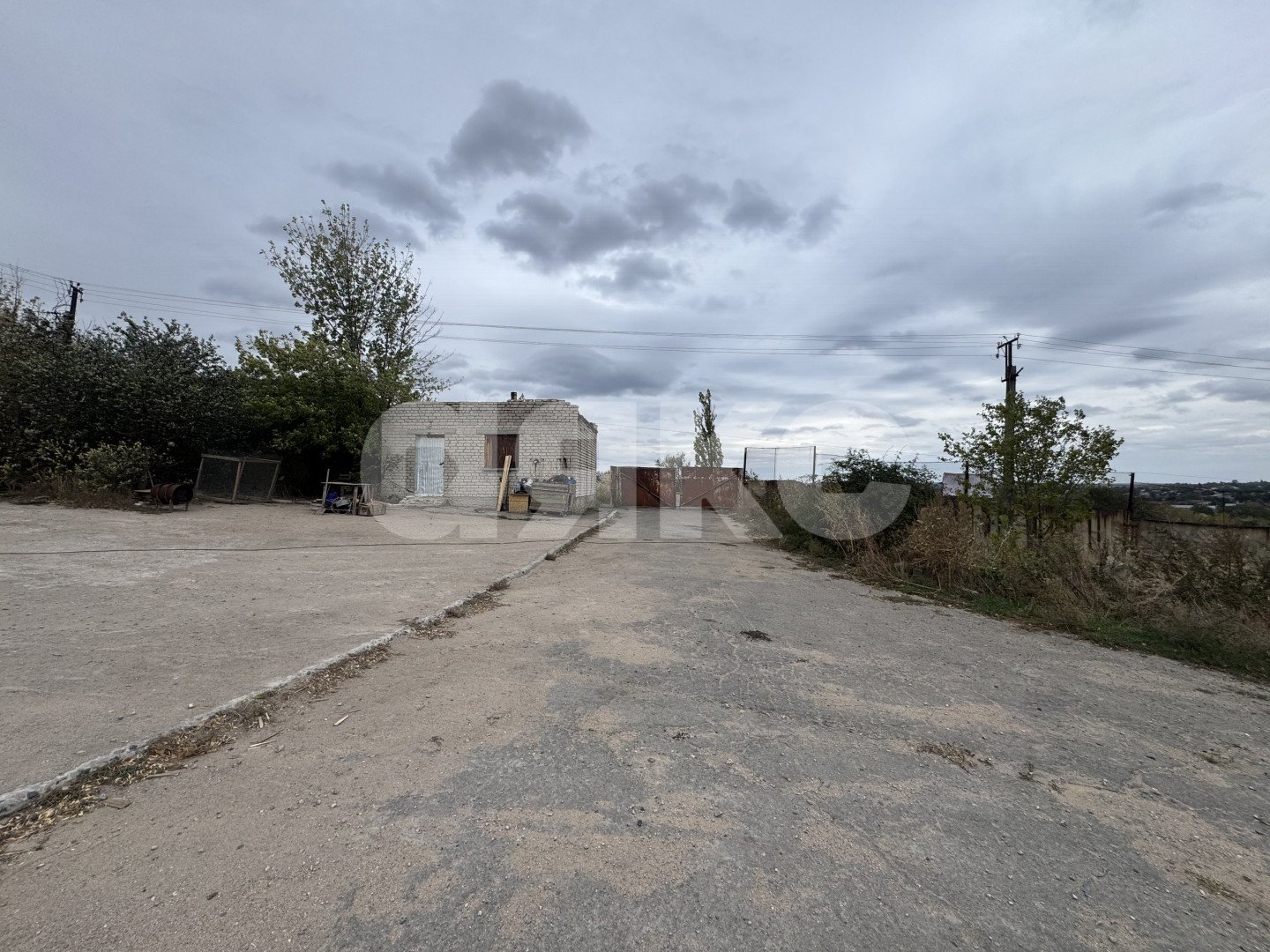 Фото №4: Коммерция 660 м² - Мангуш, ул. Мурзы, 46А