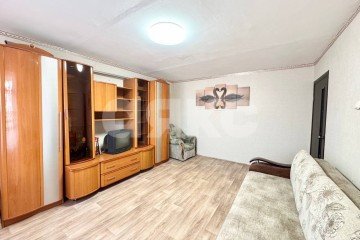 Фото №4: 4-комнатная квартира 74 м² - Нижнекамск, мкр. 12-й, пр-кт Химиков, 104