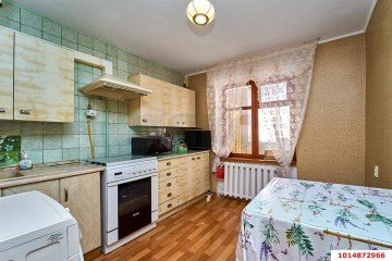 Фото №1: 2-комнатная квартира 50 м² - Берёзовый, мкр. Витаминкомбинат, ул. Новосельская, 11